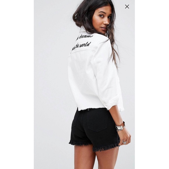 white denim jacket boohoo